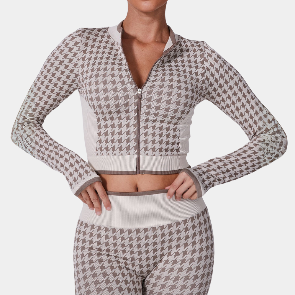 LINORA - Stylishes gemustertes Activewear-Set für Damen