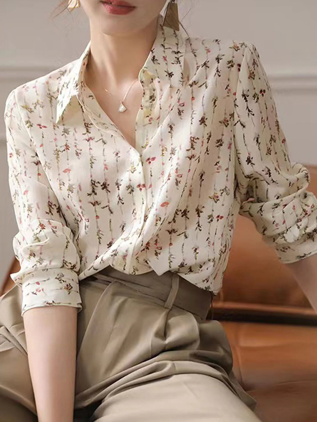 Nele - Retro bedrucktes Langarmhemd für Damen