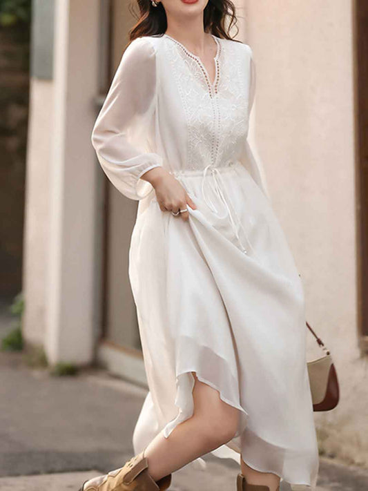 Roswitha - Besticktes Einsatzkleid für Damen