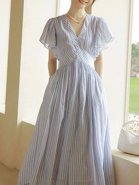 Yara - Gestreiftes Damenkleid mit V-Ausschnitt